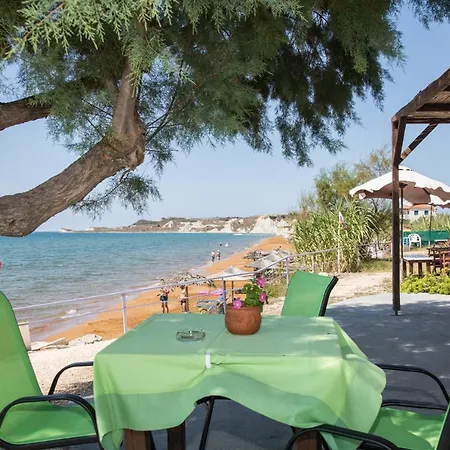 Kefalonia & Hotel 2*