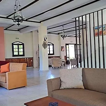 Kefalonia & Szálloda Lixúri