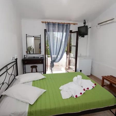 Kefalonia & Отель 2*